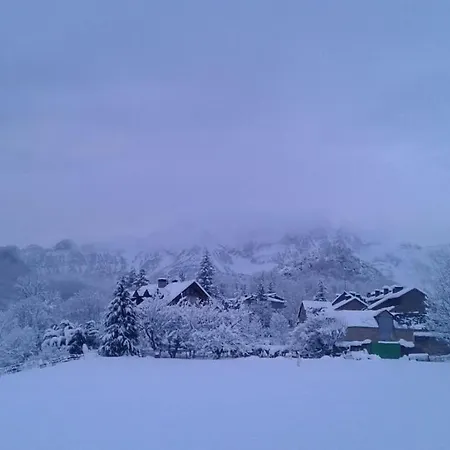 Apartament El Estacho De *